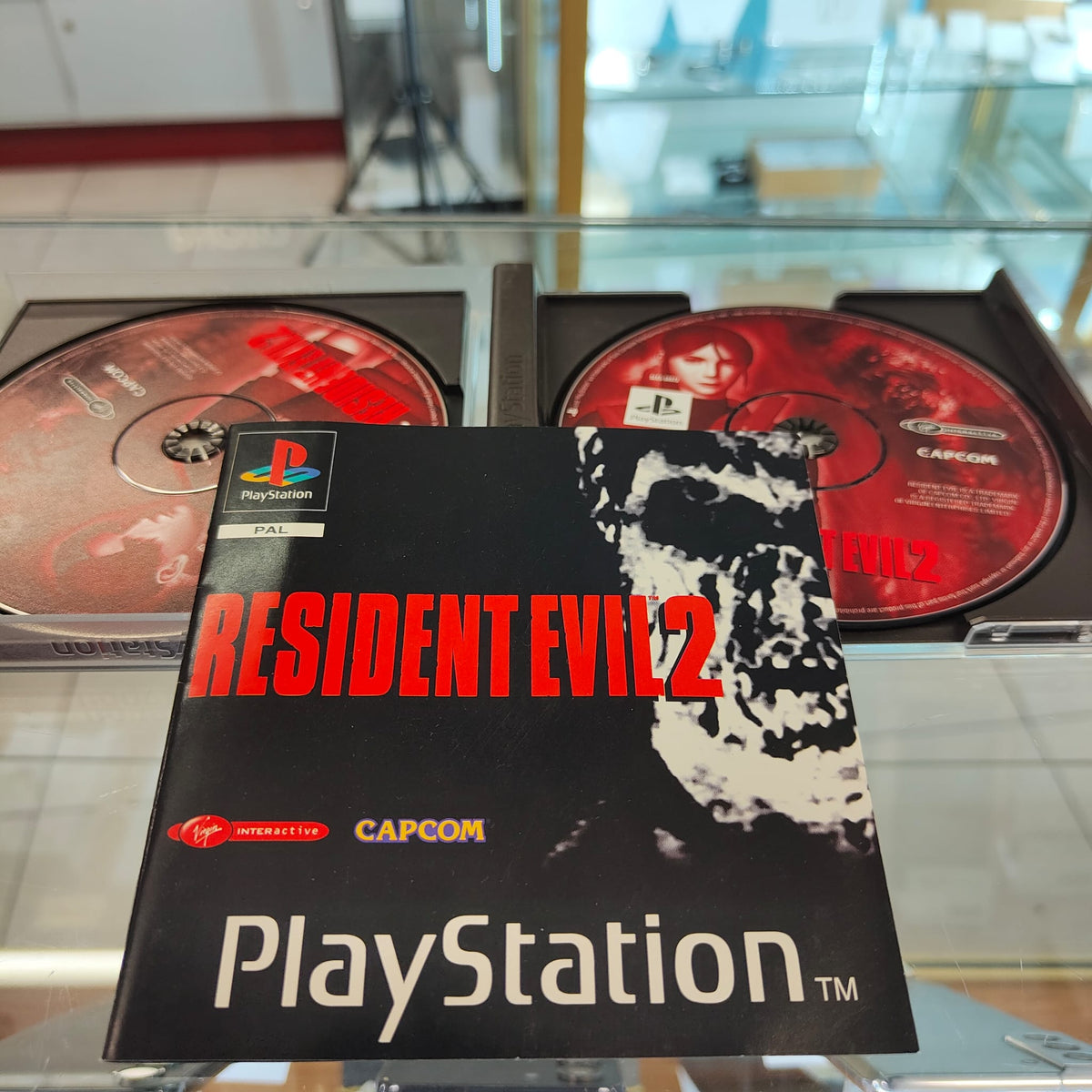 Resident Evil PS1 - Jeu D'occasion En état Correct - Sans Notice - Version PAL