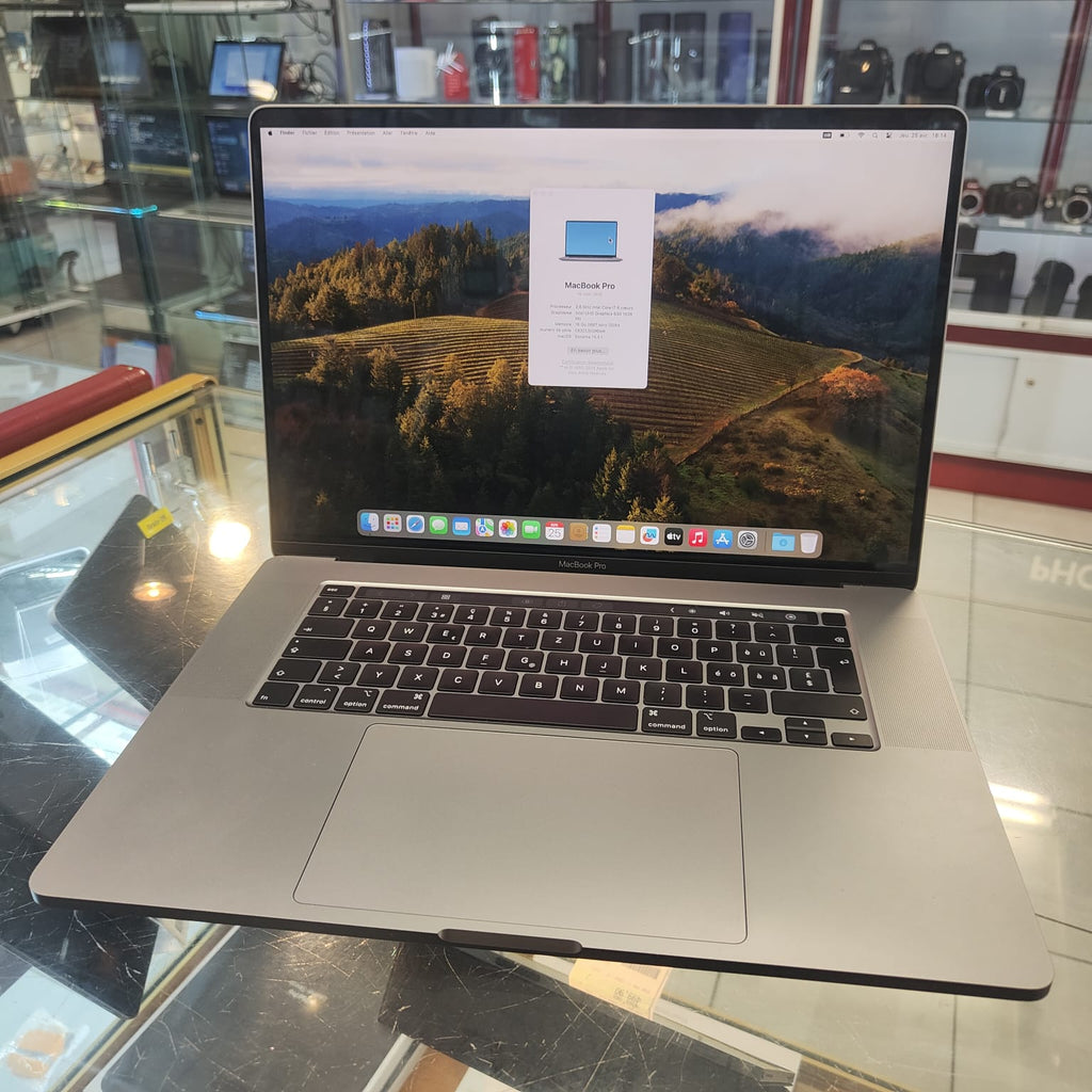 MacBook Pro 15' A2141,
