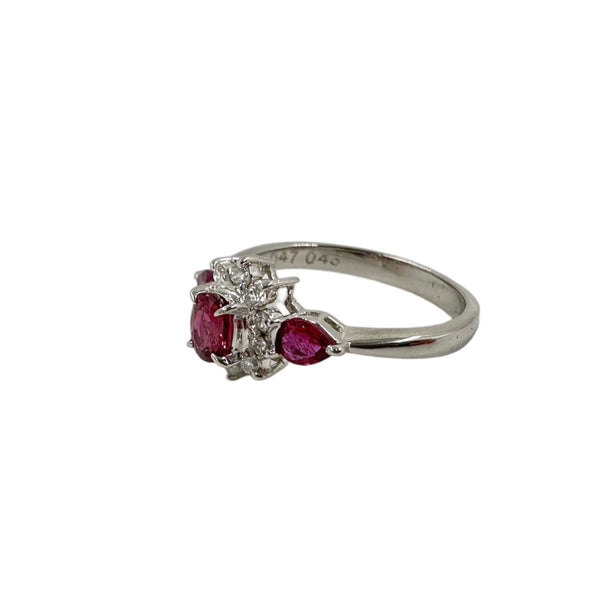 Bague en platine, Ruby ovale 0.47ct,