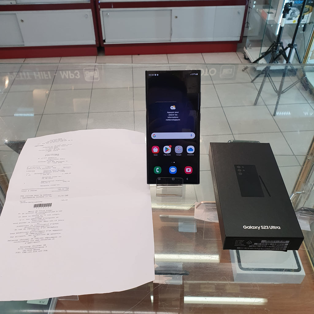 Samsung Galaxy S23 Ultra 256Go, écran en etat avec facture