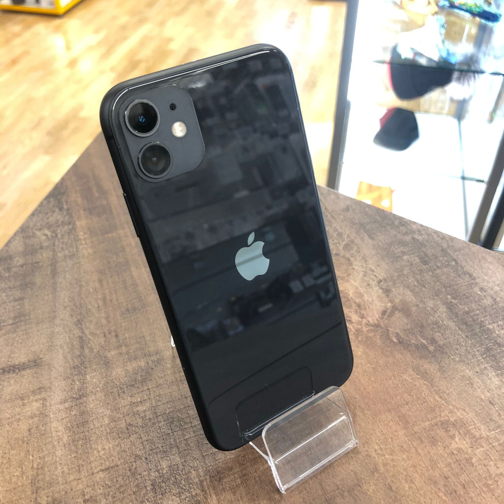 Apple - iPhone 11 Black