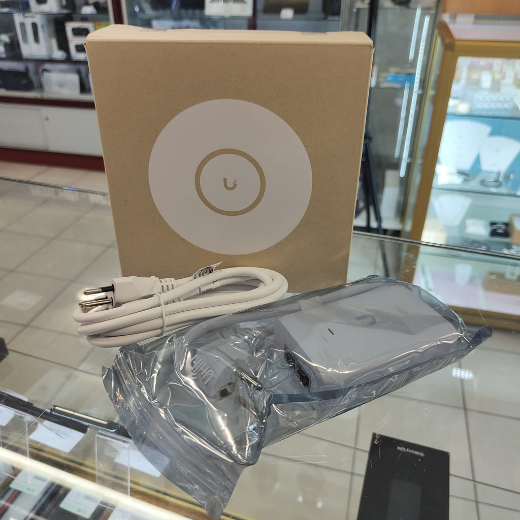Access Point Ubiquiti Unifi 6 + - NEUF