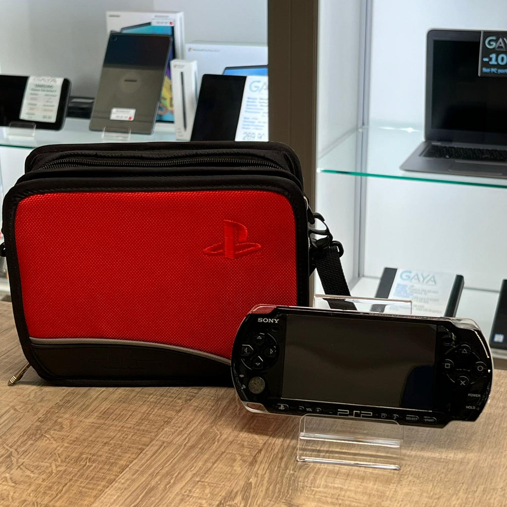 PSP 3004 + housse et chargeur