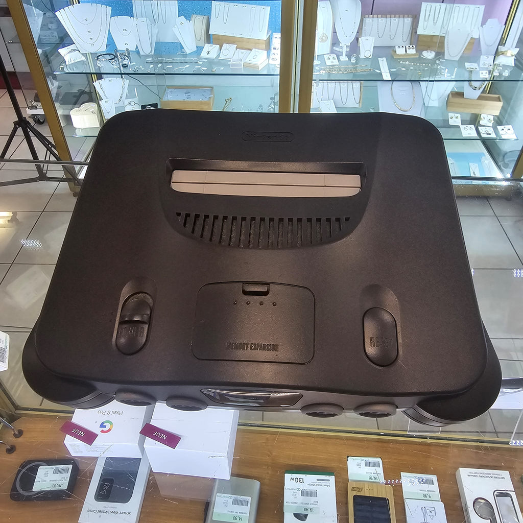 Console Nintendo 64 avec câble et manette