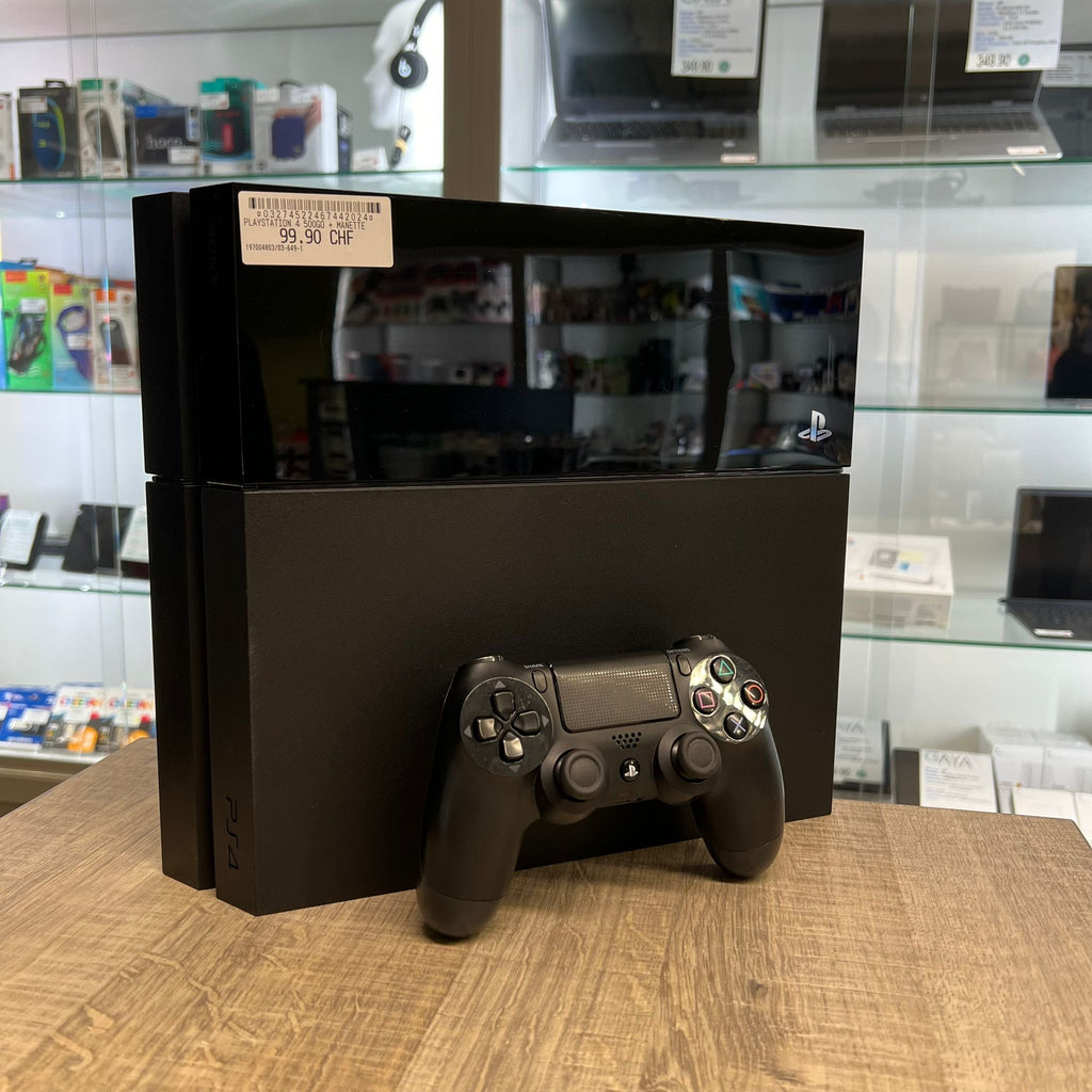 PS4 FAT 500GB + manette et câbles