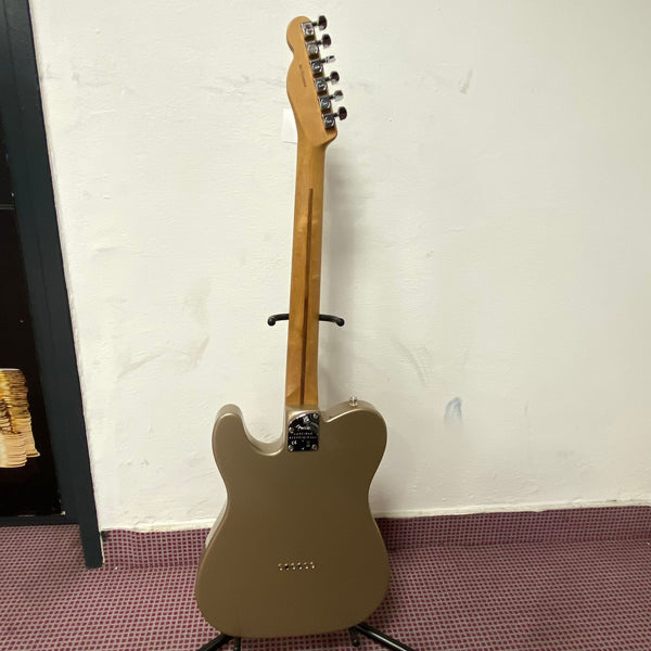 Guitare électrique  Fender telecaster American pro II shoreline gold
