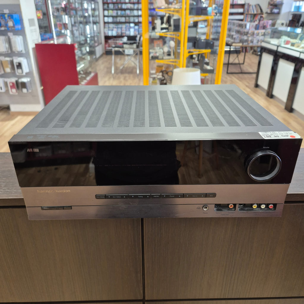 Ampli  Harman Kardon AVR 138 AV Receiver + Télécommande