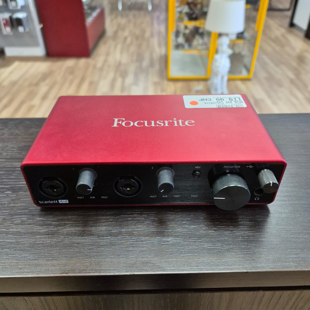 Carte Son Focusrite Scarlett 4i4