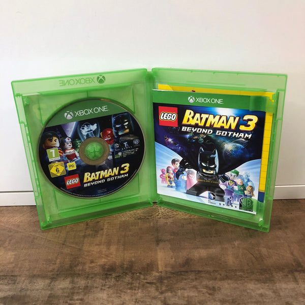 Jeu Xbox One  - lego Batman 3 Beyond Gotham