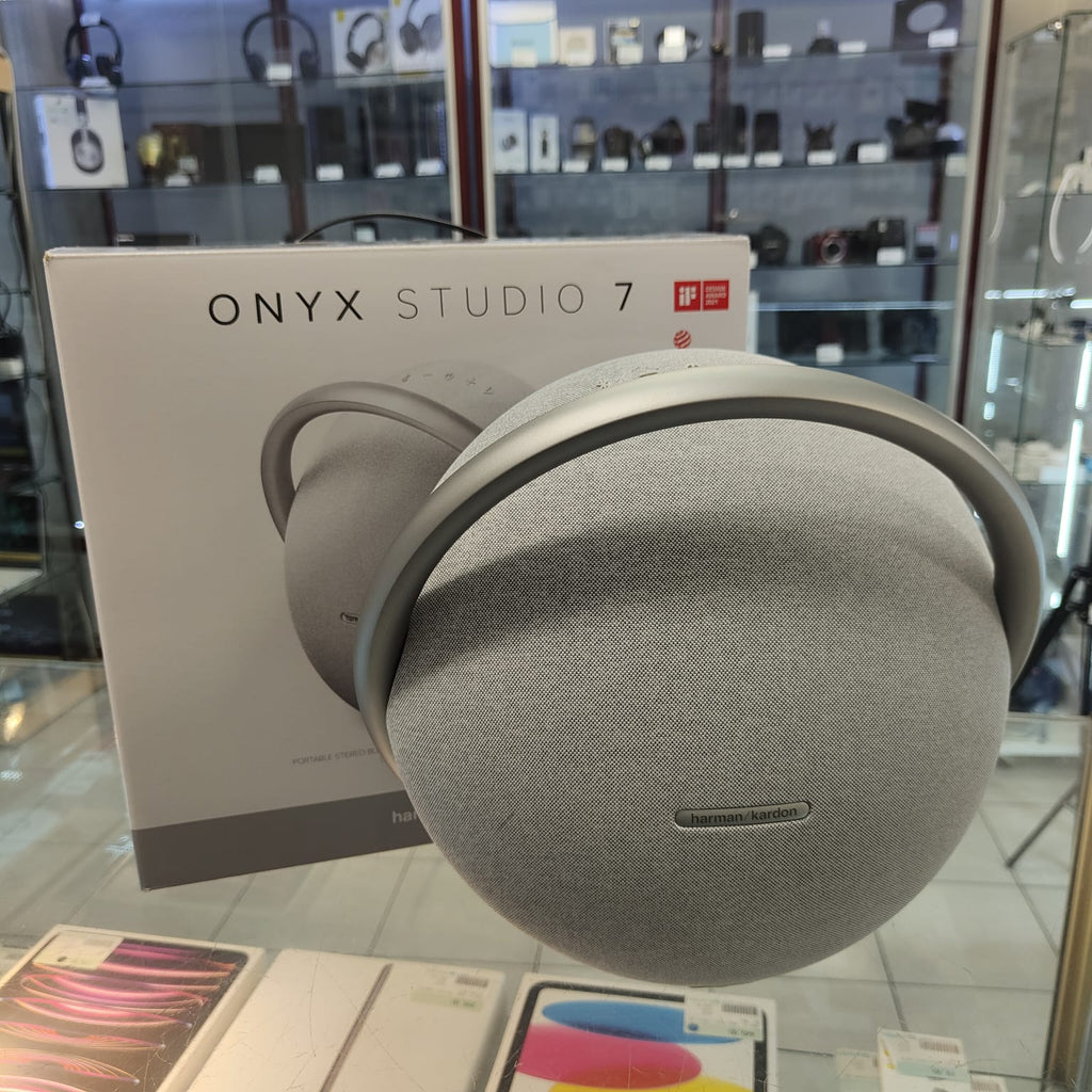 Harman Kardon Onyx Studio 7