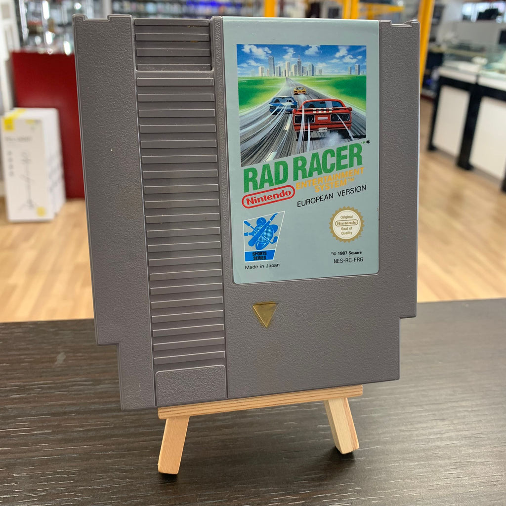 Jeux NES - Rad Racer