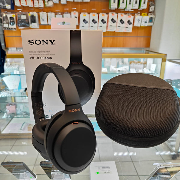 Sony WH-1000XM4 avec boîte et fourre