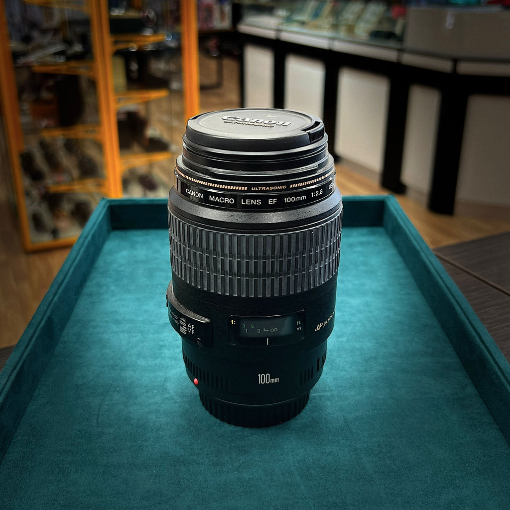 Objectif Canon EF 100mm f/2.8 EF Macro USM