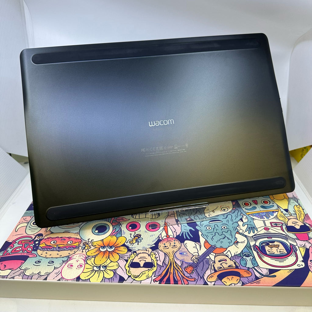 Tablette Graphique  Wacom intuos Pro large PTH860