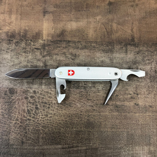 Couteau Suisse de poche Victorinox rouge Camper