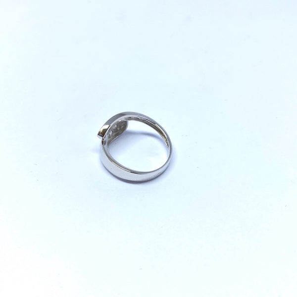 Bague en or 18k 3.6gr + dmts T53