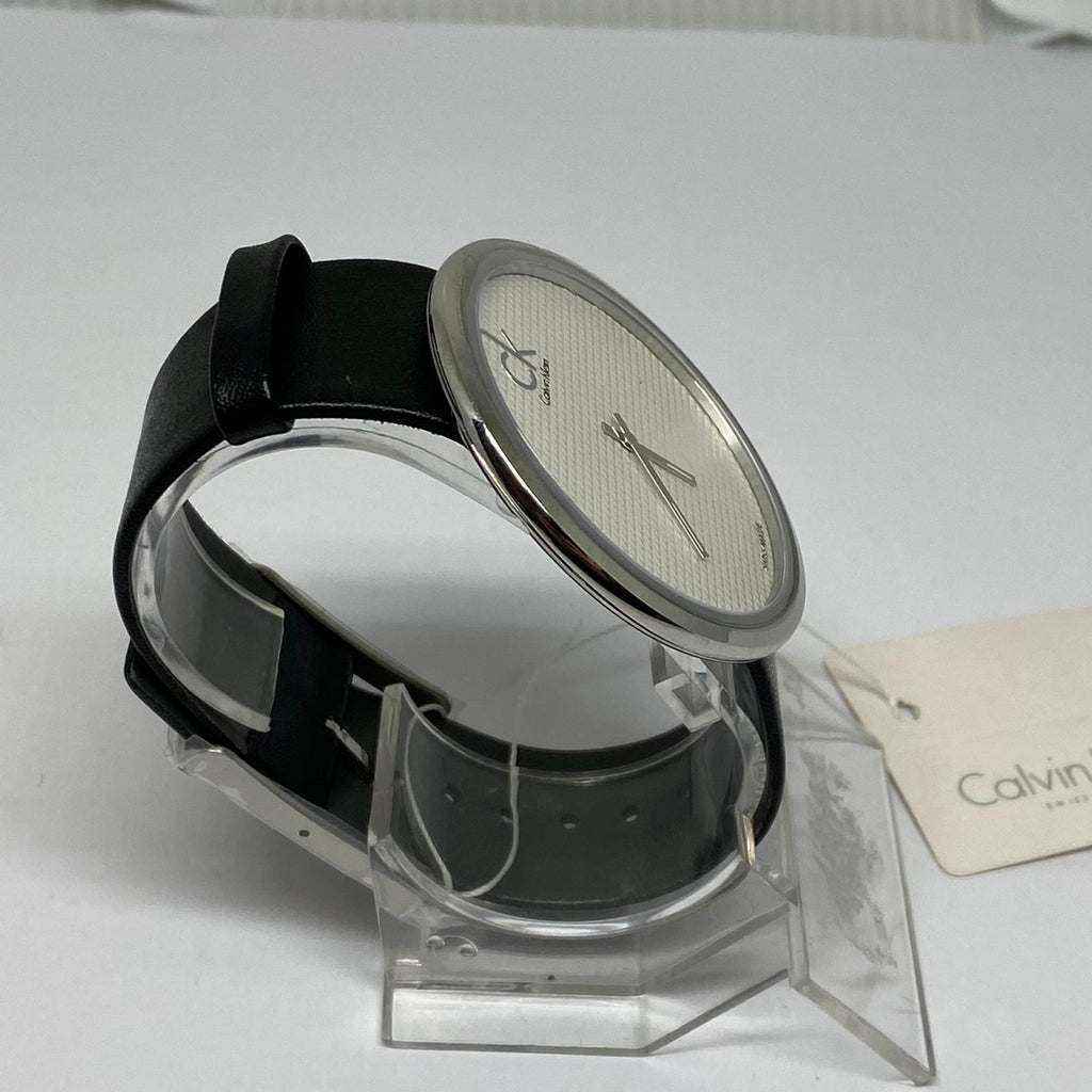 Montre Bracelet à Quartz Dorée Cadran Blanc - Neuf Sans étiquette - Marque Générique Femme