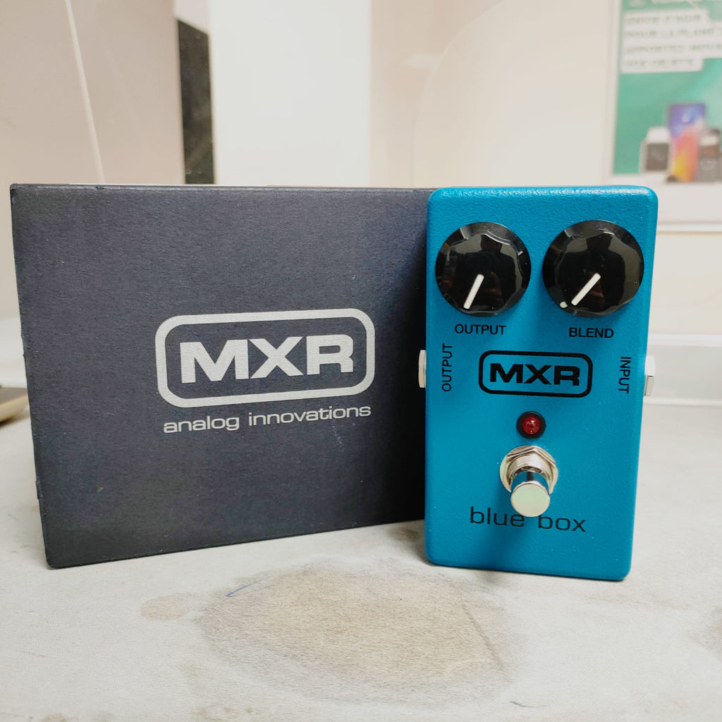 Pédale d'effet Mxr m103 blue box octave fuzz